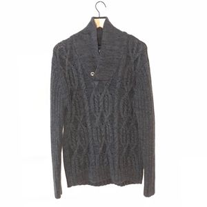 BKE Athletic Fit Gray Cabled Knit Sweater Large